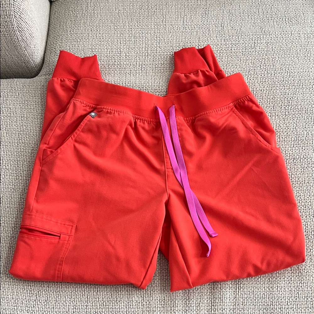 Fireside Figs Zamora Scrub Pants